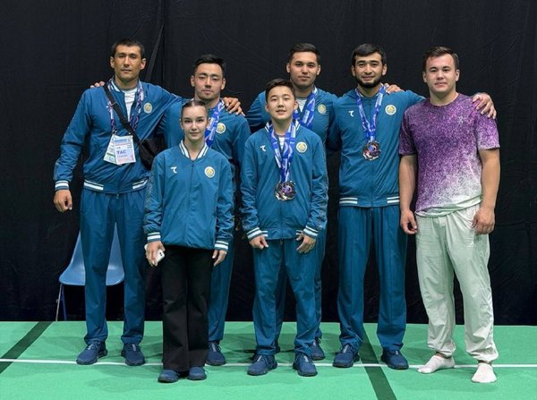 Сборная Узбекистана завоевала две бронзы чемпионата мира по спортивной акробатике